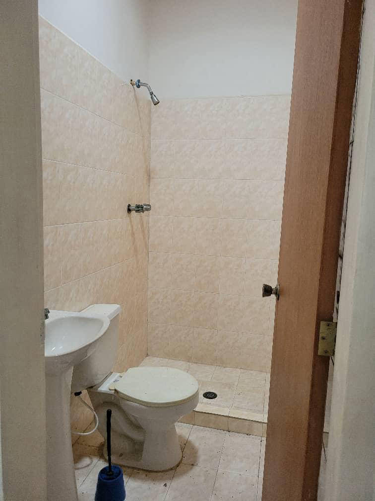 Будинок, 2142 м², 12 000$ — FAKTOR